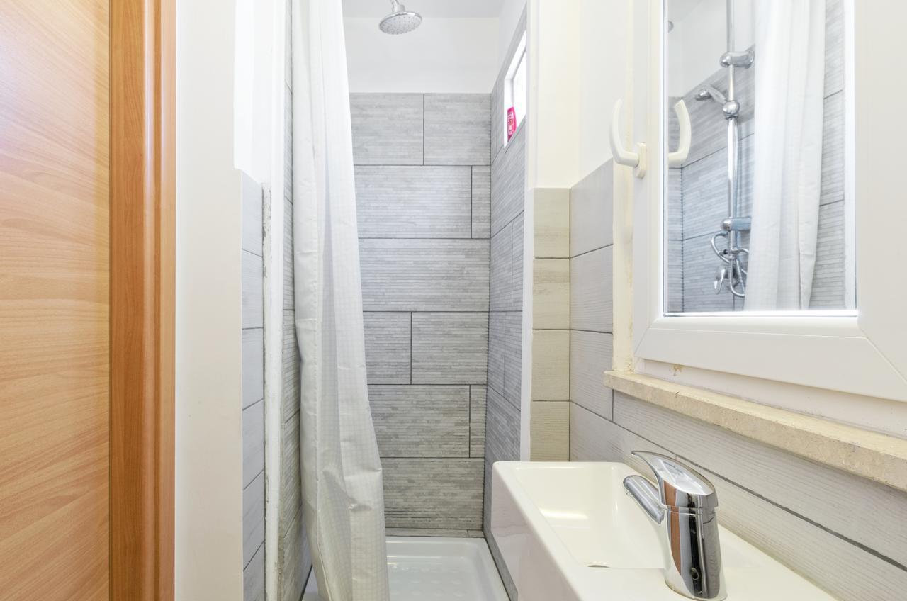 Studio Vicolo De Renzi Trastevere Рим Экстерьер фото